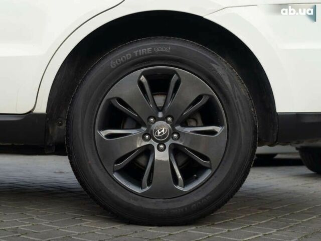 Хендай Санта Фе, об'ємом двигуна 2 л та пробігом 174 тис. км за 13600 $, фото 8 на Automoto.ua