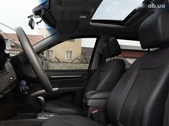 Хендай Санта Фе, об'ємом двигуна 2 л та пробігом 174 тис. км за 13600 $, фото 17 на Automoto.ua