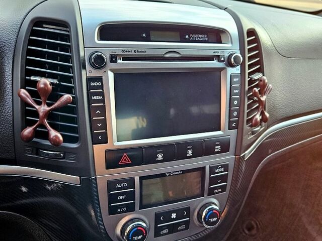 Хендай Санта Фе, объемом двигателя 2.2 л и пробегом 235 тыс. км за 14300 $, фото 1 на Automoto.ua