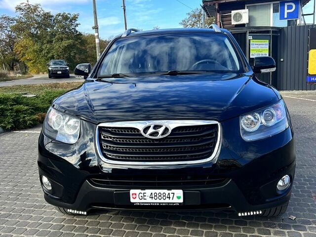 Хендай Санта Фе, объемом двигателя 2.2 л и пробегом 211 тыс. км за 13799 $, фото 4 на Automoto.ua