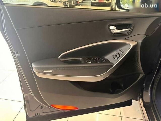 Хендай Санта Фе, объемом двигателя 2 л и пробегом 124 тыс. км за 16500 $, фото 11 на Automoto.ua