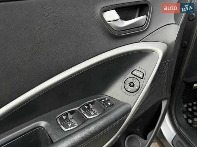 Хендай Санта Фе, об'ємом двигуна 2.36 л та пробігом 147 тис. км за 13951 $, фото 40 на Automoto.ua