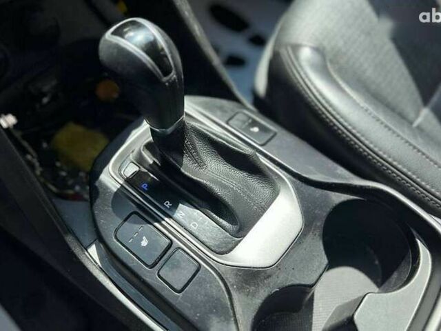 Хендай Санта Фе, об'ємом двигуна 2 л та пробігом 200 тис. км за 13800 $, фото 13 на Automoto.ua