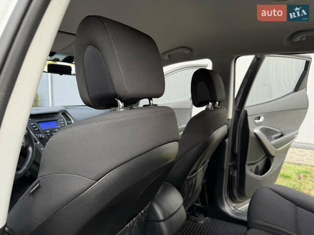 Хендай Санта Фе, об'ємом двигуна 2.36 л та пробігом 147 тис. км за 13951 $, фото 38 на Automoto.ua