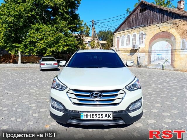 Хендай Санта Фе 2013 в Белгород-Днестровском на Automoto.ua Хендай Санта Фе, объемом двигателя 2 л и пробегом 190 тыс. км за 16500 $, фото 1 на Automoto.ua