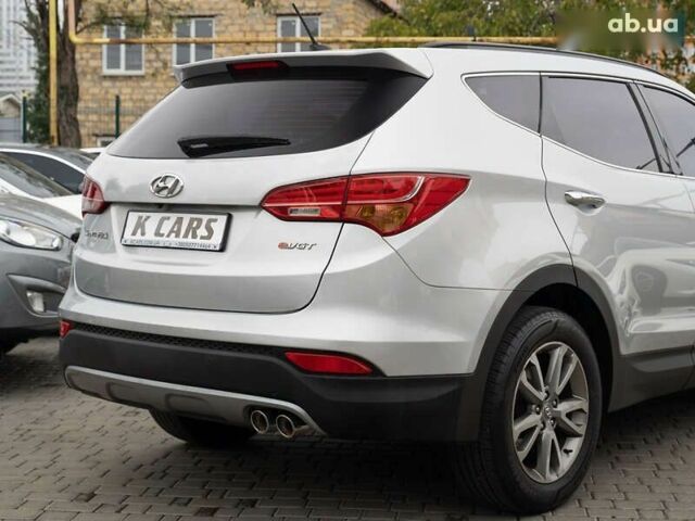 Хендай Санта Фе, объемом двигателя 2 л и пробегом 181 тыс. км за 15700 $, фото 6 на Automoto.ua
