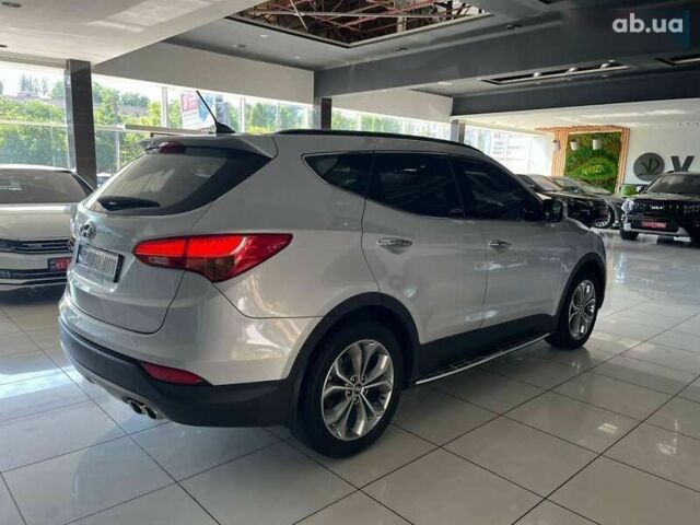 Хендай Санта Фе, объемом двигателя 2 л и пробегом 171 тыс. км за 16500 $, фото 5 на Automoto.ua