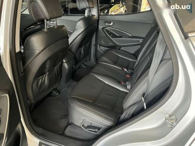 Хендай Санта Фе, объемом двигателя 2 л и пробегом 171 тыс. км за 16500 $, фото 18 на Automoto.ua