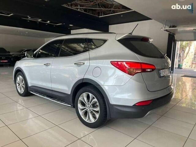 Хендай Санта Фе, объемом двигателя 2 л и пробегом 171 тыс. км за 16500 $, фото 7 на Automoto.ua