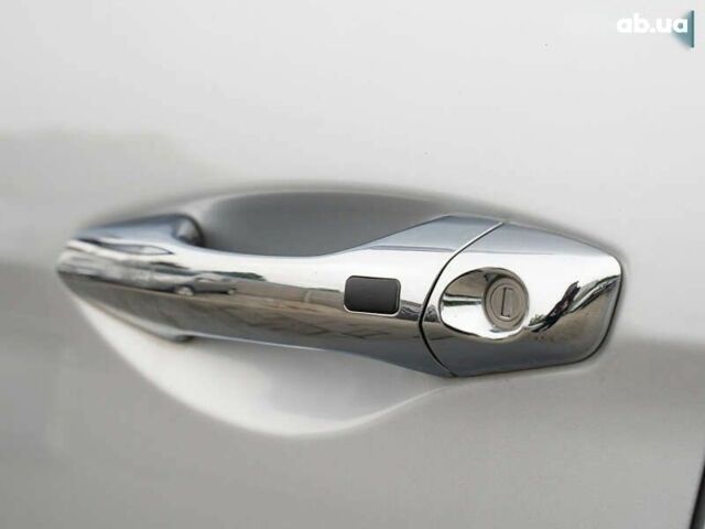 Хендай Санта Фе, объемом двигателя 2 л и пробегом 181 тыс. км за 15700 $, фото 9 на Automoto.ua