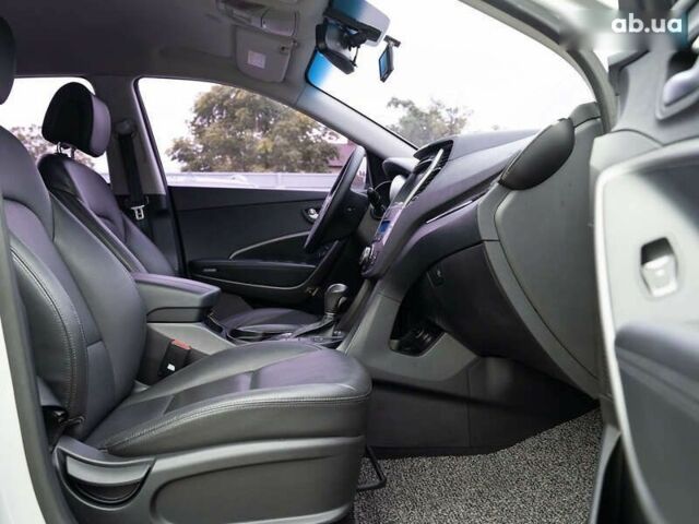 Хендай Санта Фе, объемом двигателя 2 л и пробегом 181 тыс. км за 15700 $, фото 13 на Automoto.ua