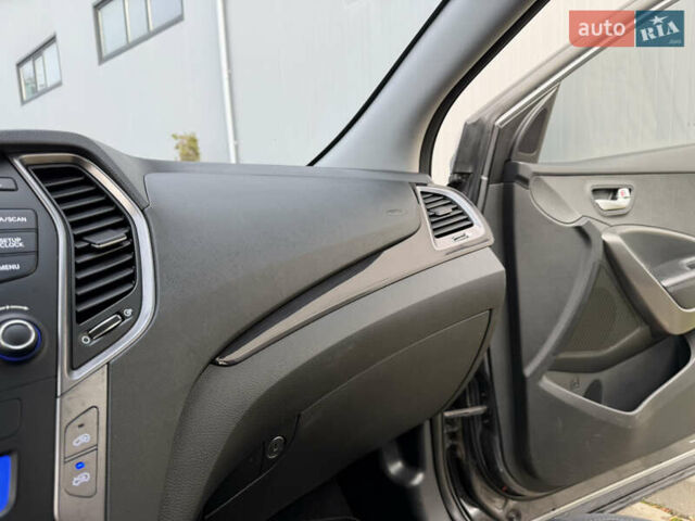 Хендай Санта Фе, об'ємом двигуна 2.36 л та пробігом 147 тис. км за 13951 $, фото 60 на Automoto.ua