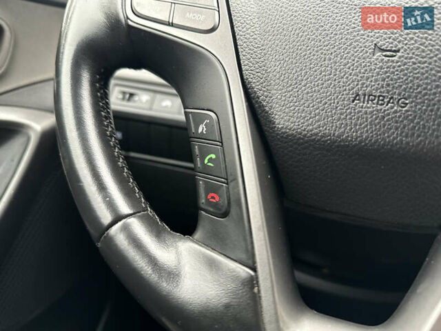 Хендай Санта Фе, объемом двигателя 2.36 л и пробегом 230 тыс. км за 12900 $, фото 23 на Automoto.ua