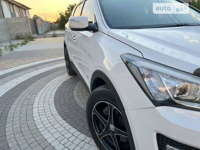 Хендай Санта Фе, объемом двигателя 2.2 л и пробегом 147 тыс. км за 19950 $, фото 4 на Automoto.ua