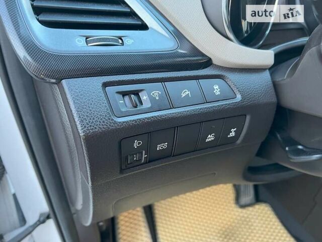 Хендай Санта Фе, объемом двигателя 2.2 л и пробегом 147 тыс. км за 19950 $, фото 19 на Automoto.ua