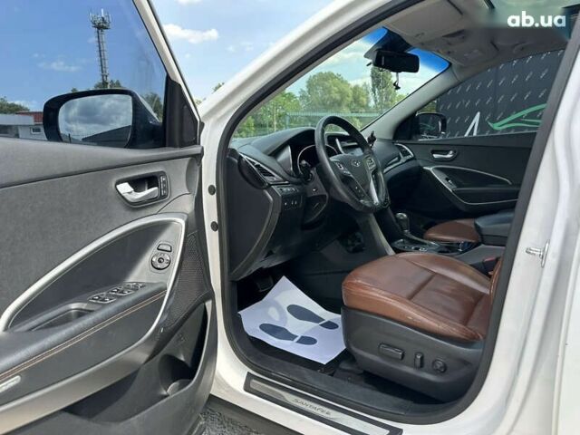 Хендай Санта Фе, объемом двигателя 2.2 л и пробегом 203 тыс. км за 17500 $, фото 4 на Automoto.ua