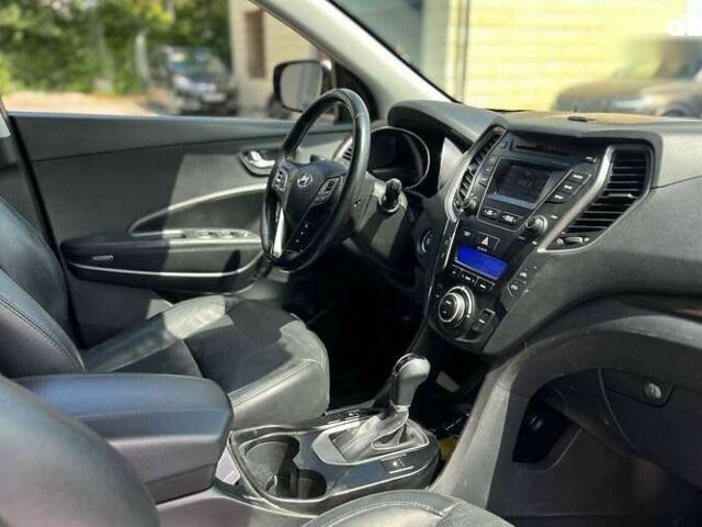 Хендай Санта Фе, об'ємом двигуна 2 л та пробігом 200 тис. км за 13800 $, фото 15 на Automoto.ua