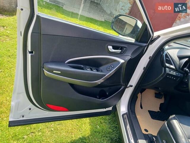 Хендай Санта Фе, объемом двигателя 2.2 л и пробегом 180 тыс. км за 18100 $, фото 6 на Automoto.ua