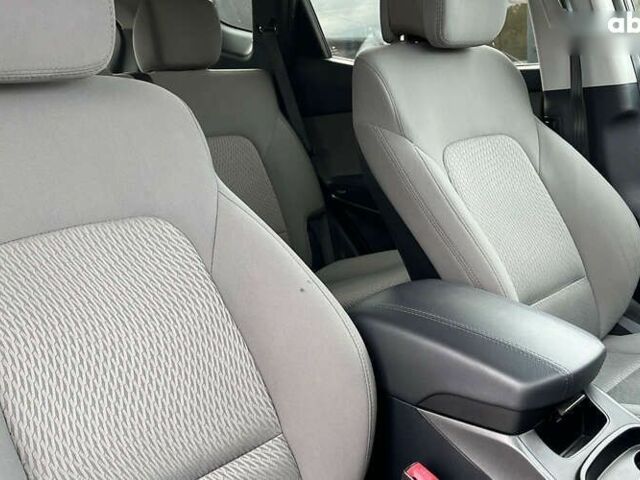 Хендай Санта Фе, объемом двигателя 2.4 л и пробегом 165 тыс. км за 11990 $, фото 22 на Automoto.ua