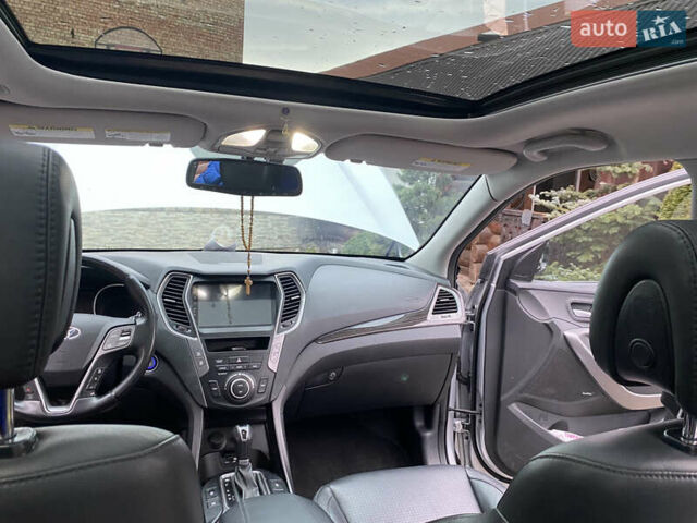 Хендай Санта Фе, объемом двигателя 2 л и пробегом 168 тыс. км за 17500 $, фото 12 на Automoto.ua