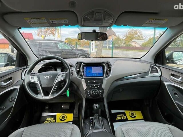 Хендай Санта Фе, объемом двигателя 2.4 л и пробегом 165 тыс. км за 11990 $, фото 8 на Automoto.ua