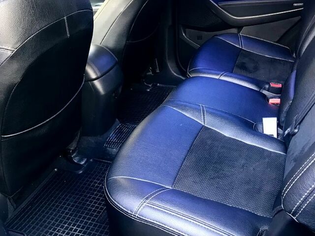 Хендай Санта Фе, объемом двигателя 2.2 л и пробегом 220 тыс. км за 19000 $, фото 5 на Automoto.ua