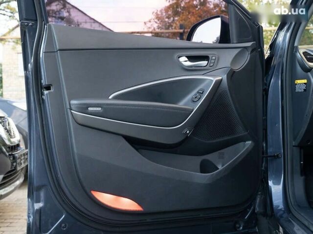 Хендай Санта Фе, объемом двигателя 2 л и пробегом 179 тыс. км за 18950 $, фото 17 на Automoto.ua