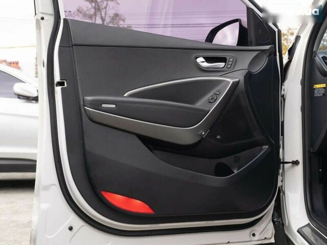 Хендай Санта Фе, об'ємом двигуна 2 л та пробігом 173 тис. км за 19300 $, фото 21 на Automoto.ua