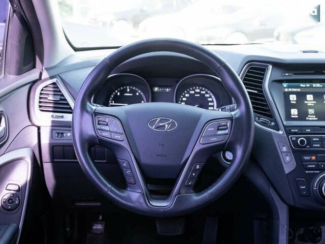 Хендай Санта Фе, объемом двигателя 2 л и пробегом 199 тыс. км за 17500 $, фото 13 на Automoto.ua