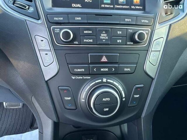 Хендай Санта Фе, объемом двигателя 2 л и пробегом 218 тыс. км за 17800 $, фото 16 на Automoto.ua