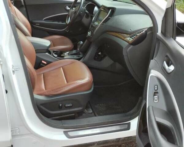 Хендай Санта Фе, об'ємом двигуна 2 л та пробігом 137 тис. км за 15500 $, фото 14 на Automoto.ua