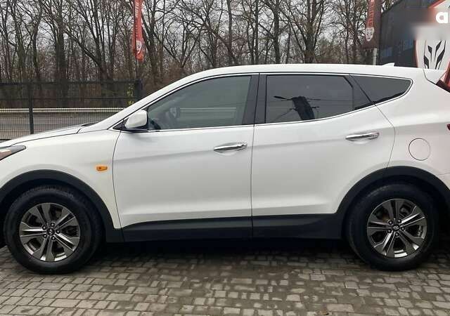 Хендай Санта Фе, объемом двигателя 2.4 л и пробегом 152 тыс. км за 12500 $, фото 3 на Automoto.ua