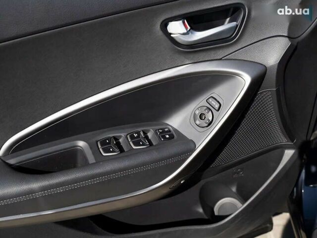 Хендай Санта Фе, объемом двигателя 2 л и пробегом 199 тыс. км за 17500 $, фото 18 на Automoto.ua