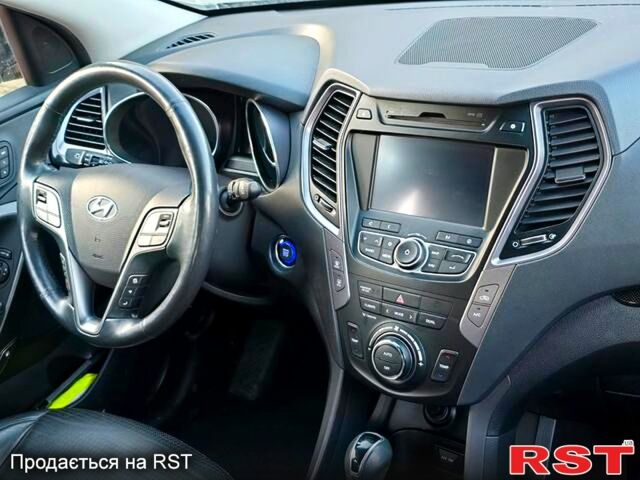Хендай Санта Фе 2015 в Кропивницком (Кировограде) на Automoto.ua Хендай Санта Фе, объемом двигателя 2.2 л и пробегом 120 тыс. км за 13300 $, фото 6 на Automoto.ua