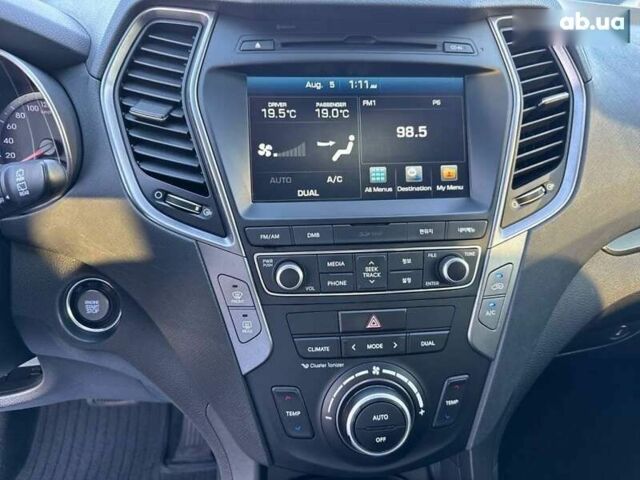 Хендай Санта Фе, объемом двигателя 2 л и пробегом 218 тыс. км за 17800 $, фото 14 на Automoto.ua