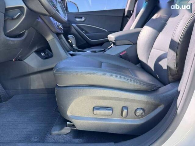 Хендай Санта Фе, объемом двигателя 2 л и пробегом 198 тыс. км за 17900 $, фото 17 на Automoto.ua