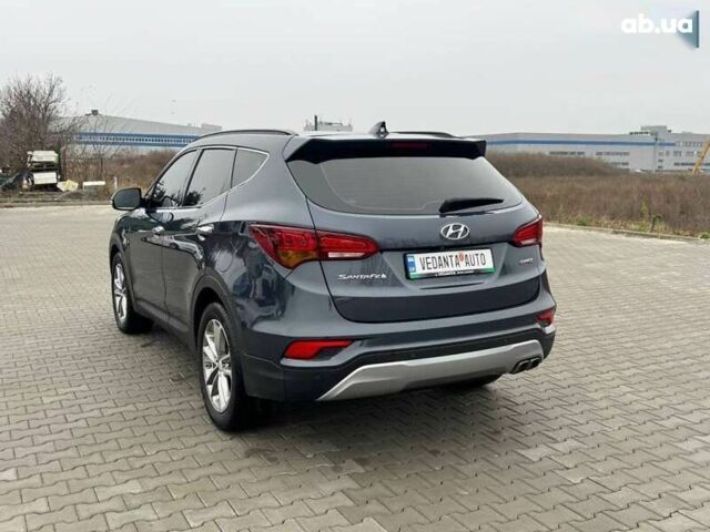 Хендай Санта Фе, объемом двигателя 2 л и пробегом 202 тыс. км за 17500 $, фото 3 на Automoto.ua