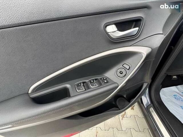 Хендай Санта Фе, объемом двигателя 2 л и пробегом 170 тыс. км за 18500 $, фото 9 на Automoto.ua