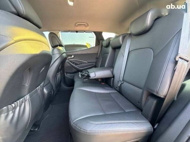 Хендай Санта Фе, объемом двигателя 2 л и пробегом 218 тыс. км за 17800 $, фото 19 на Automoto.ua