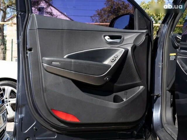 Хендай Санта Фе, объемом двигателя 2 л и пробегом 199 тыс. км за 17500 $, фото 17 на Automoto.ua