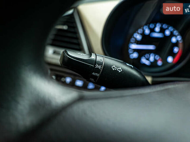 Хендай Санта Фе, объемом двигателя 2.4 л и пробегом 213 тыс. км за 14181 $, фото 13 на Automoto.ua