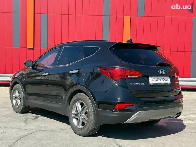 Хендай Санта Фе, объемом двигателя 2.4 л и пробегом 141 тыс. км за 14490 $, фото 5 на Automoto.ua