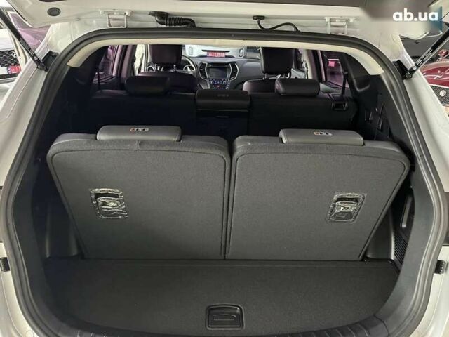 Хендай Санта Фе, об'ємом двигуна 2.2 л та пробігом 166 тис. км за 19900 $, фото 9 на Automoto.ua