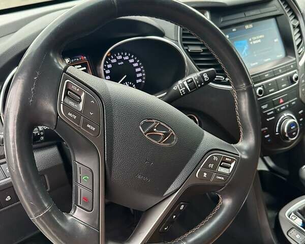 Хендай Санта Фе, объемом двигателя 2.2 л и пробегом 177 тыс. км за 24500 $, фото 12 на Automoto.ua