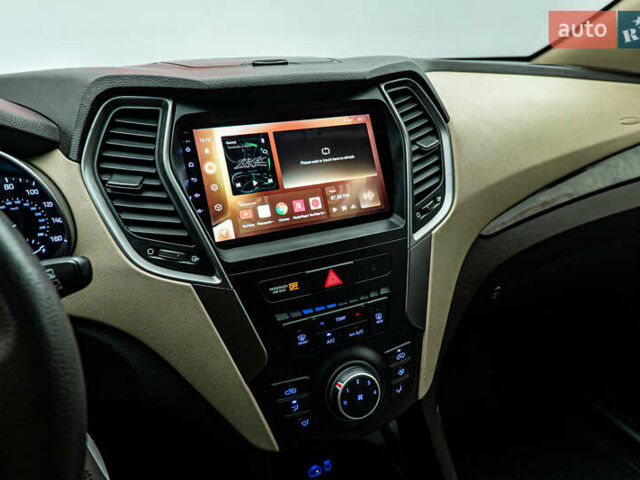 Хендай Санта Фе, объемом двигателя 2.4 л и пробегом 213 тыс. км за 14181 $, фото 15 на Automoto.ua