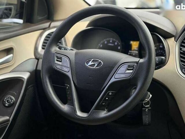 Хендай Санта Фе, объемом двигателя 2.4 л и пробегом 115 тыс. км за 15600 $, фото 17 на Automoto.ua