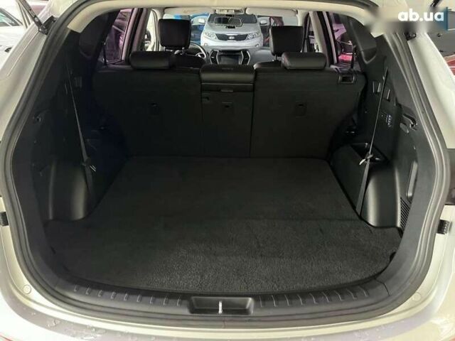 Хендай Санта Фе, об'ємом двигуна 2.2 л та пробігом 166 тис. км за 19900 $, фото 8 на Automoto.ua