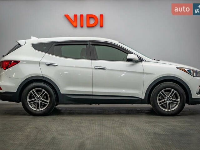 Хендай Санта Фе, объемом двигателя 2.4 л и пробегом 213 тыс. км за 14181 $, фото 3 на Automoto.ua