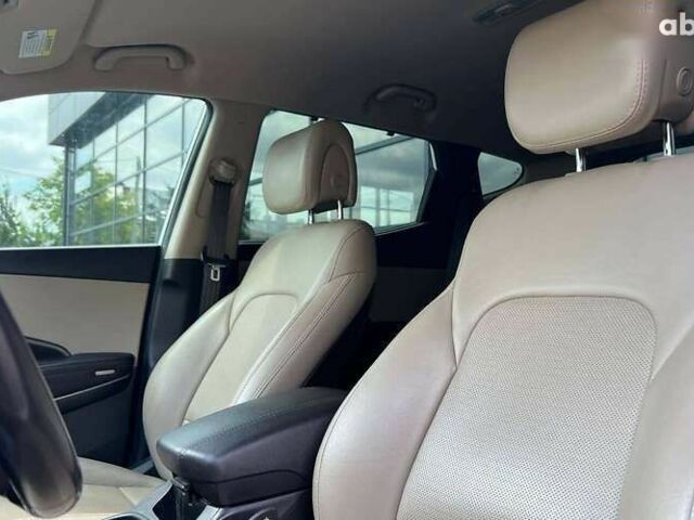 Хендай Санта Фе, объемом двигателя 2.4 л и пробегом 165 тыс. км за 16000 $, фото 11 на Automoto.ua