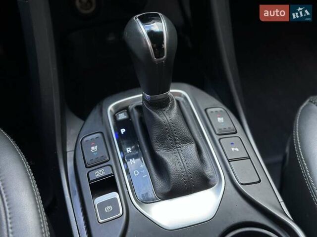 Хендай Санта Фе, объемом двигателя 2.2 л и пробегом 180 тыс. км за 22500 $, фото 28 на Automoto.ua